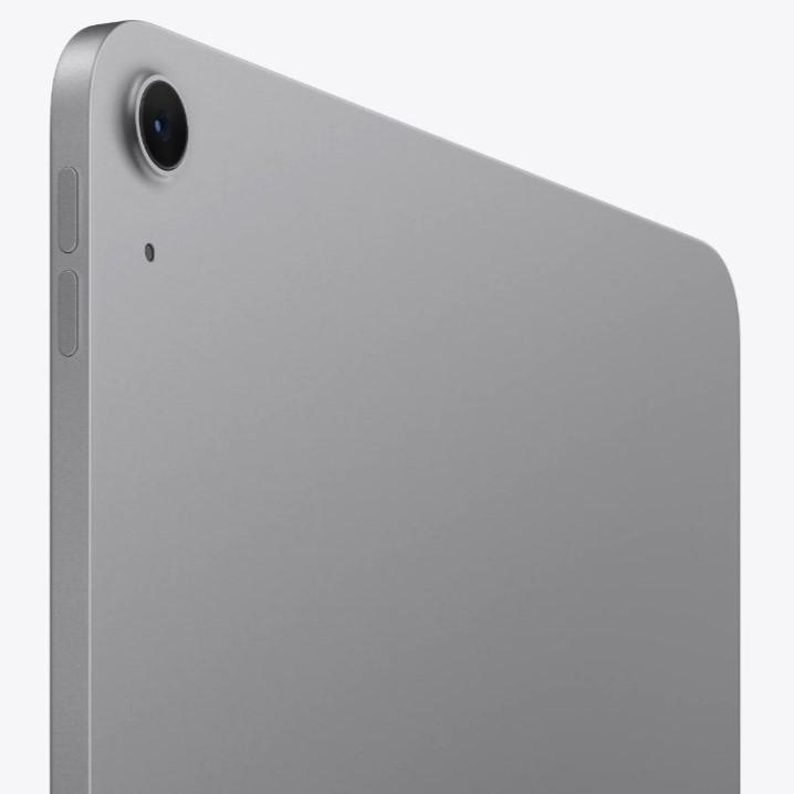 iPad Air (6th generation) 9