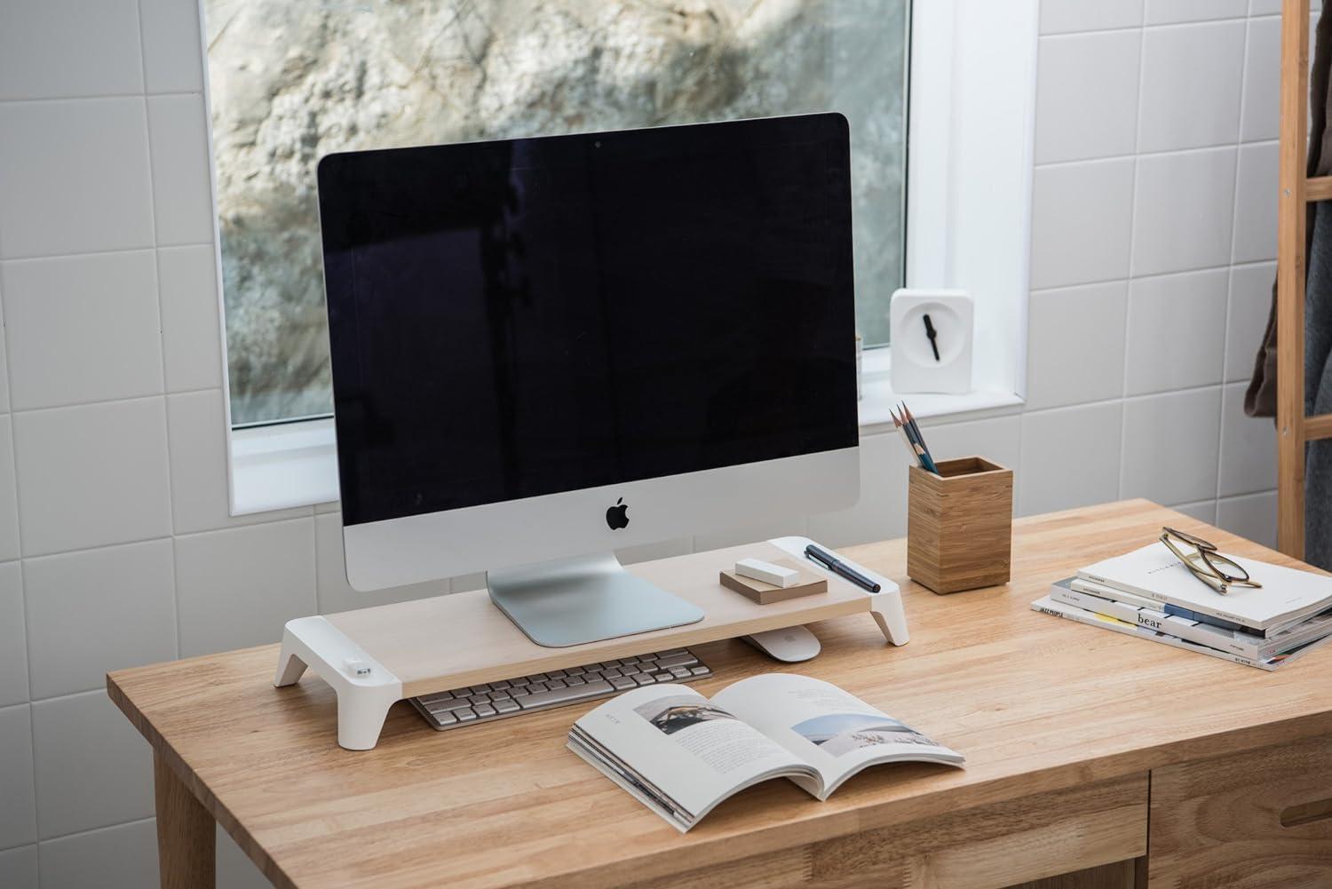 POUT EYES 5 - Wooden monitor Stand 1