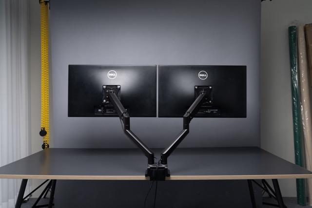 ​  EYES 13 Dual - Full motion Aluminium gas spring monitor arm 17