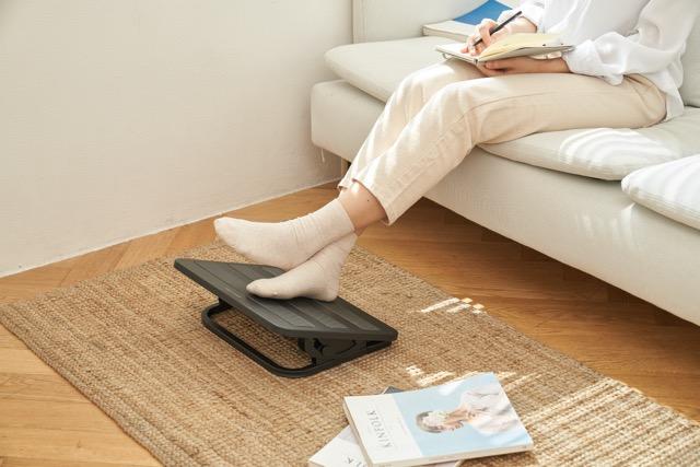 KomFort Footrest - Ergonomic Multi-Position Angle Adjustable Footrest 32