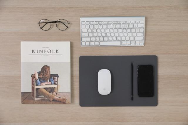HANDS 3 Pro - Fast Wireless Charging Mouse Pad