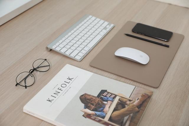 HANDS 3 Pro - Fast Wireless Charging Mouse Pad 21