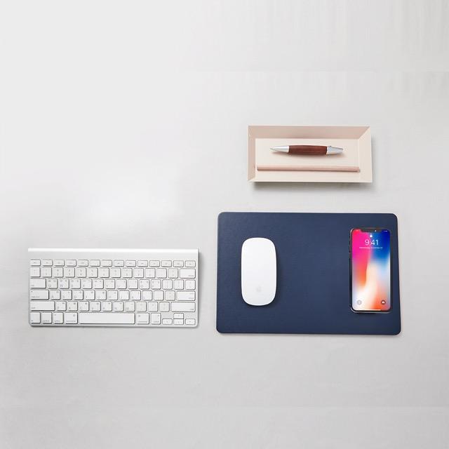 HANDS 3 - Wireless Charging Mouse Pad 16