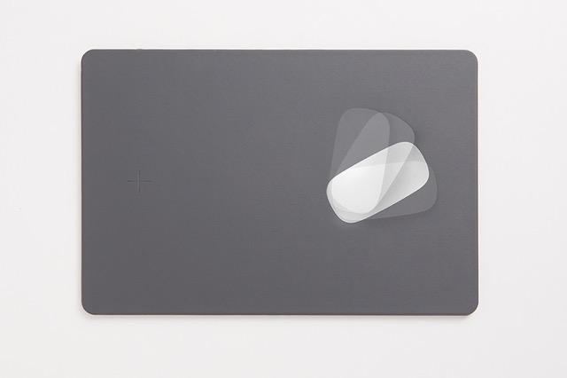 HANDS 3 - Wireless Charging Mouse Pad 27
