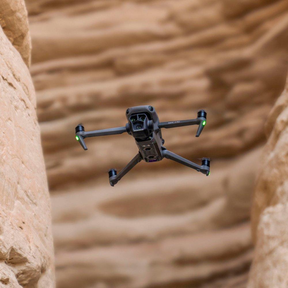 MAVIC 3 PRO FLY MORE COMBO(RC PRO) 29