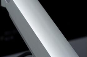 EYES 13 Single - Full motion Aluminium gas spring monitor arm