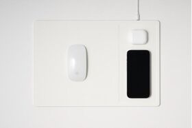 HANDS 3 PRO DUAL - 3-in-1 Wide Space Dual Fast Wireless Charing Mouse Pad